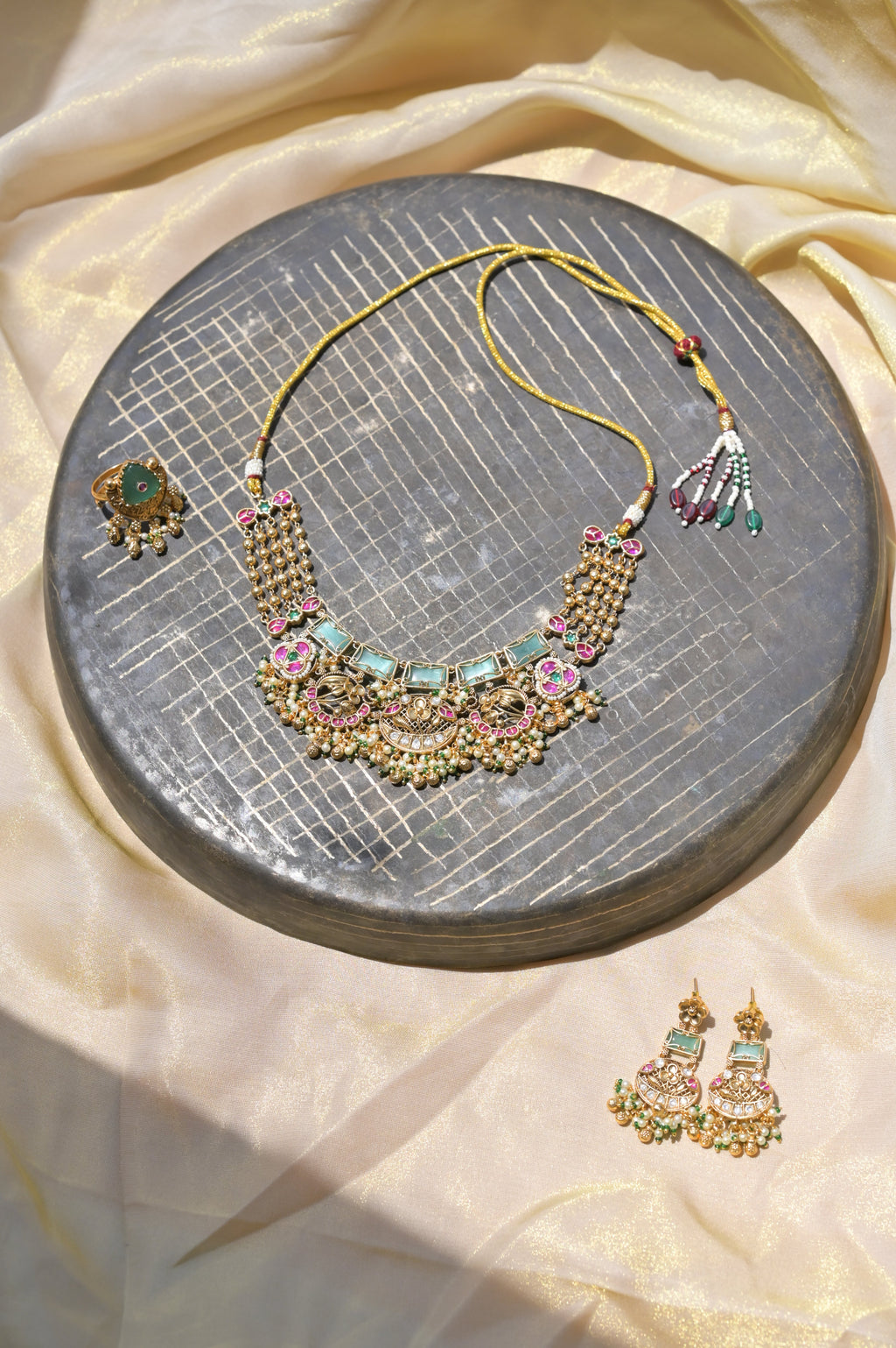 Rajwadi Panna Kundan Timaniya Set