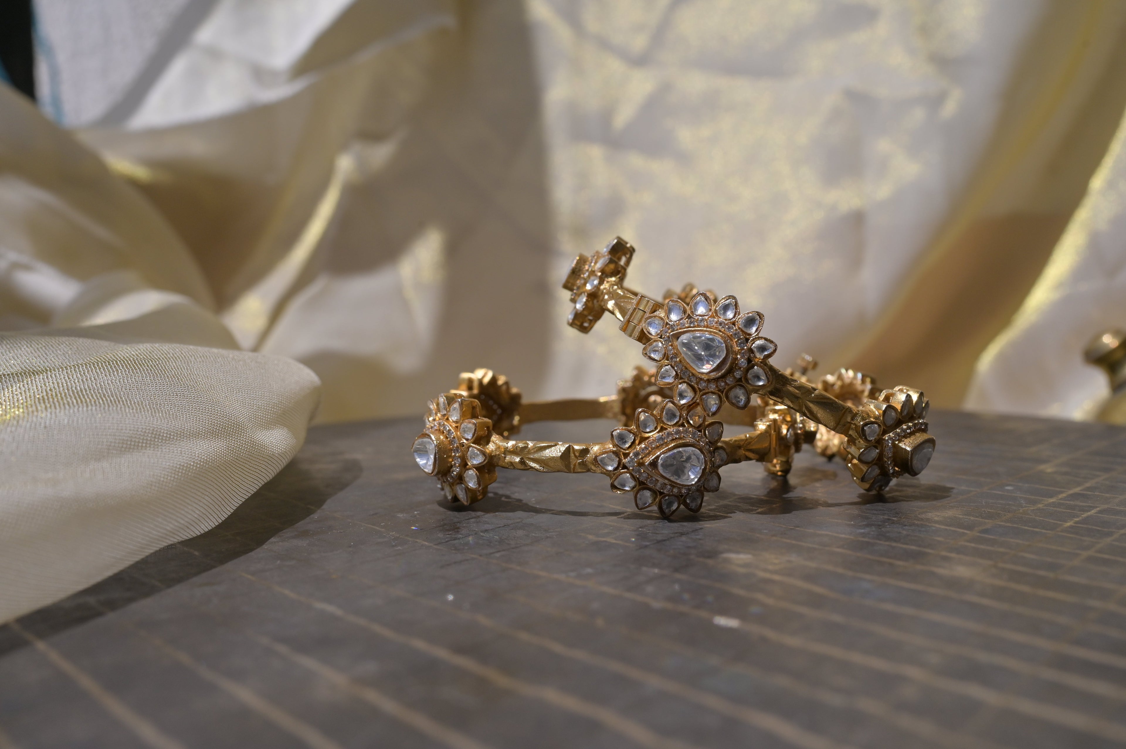 Pear Drop Kundan Kangan