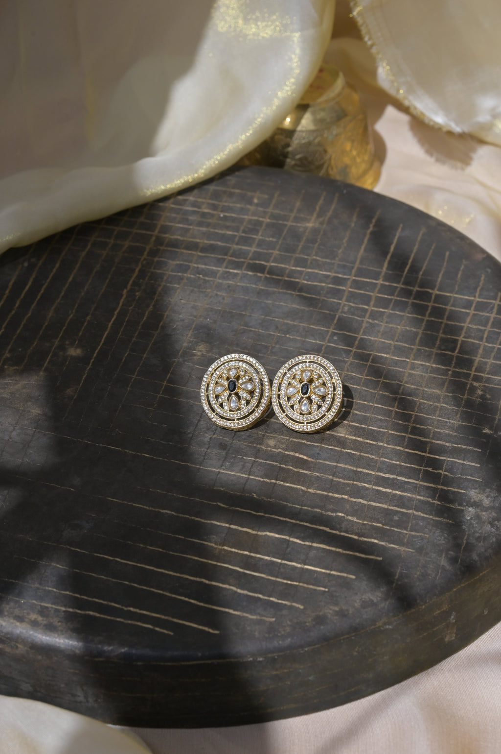 Black Stone Floral Stud Earrings