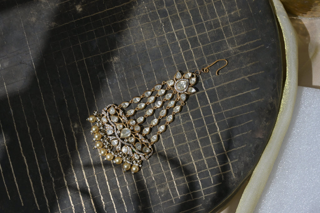 Pearl Kundan Matha Patti