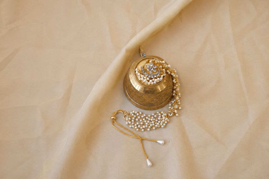 Pearl Kundan Borla (Rakhdi)