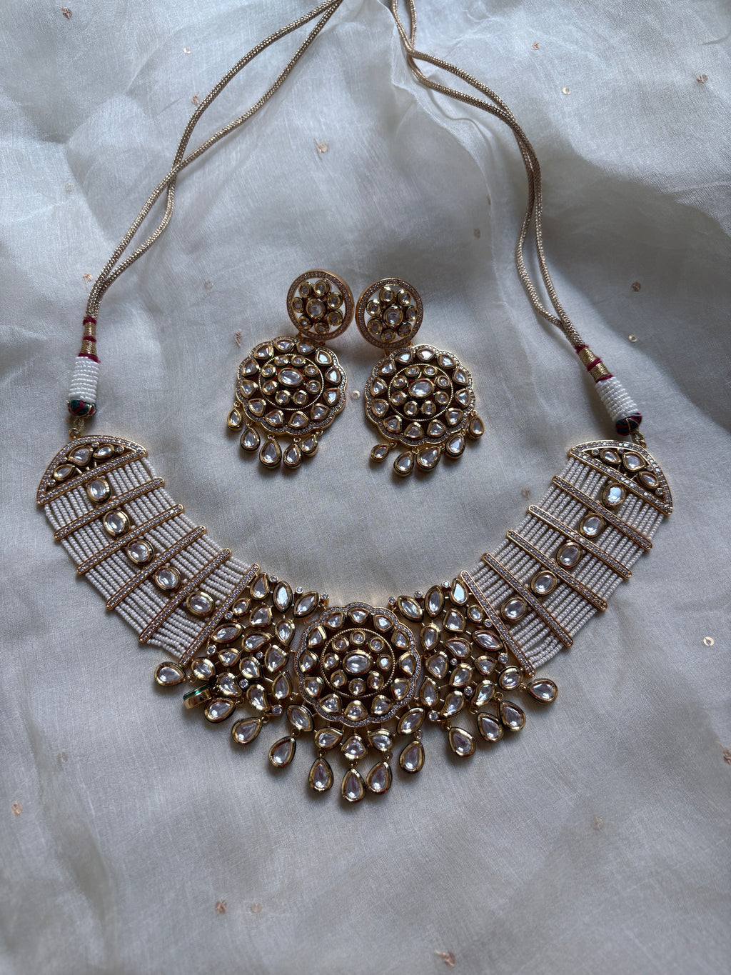 Sunahari kundan polki neck set