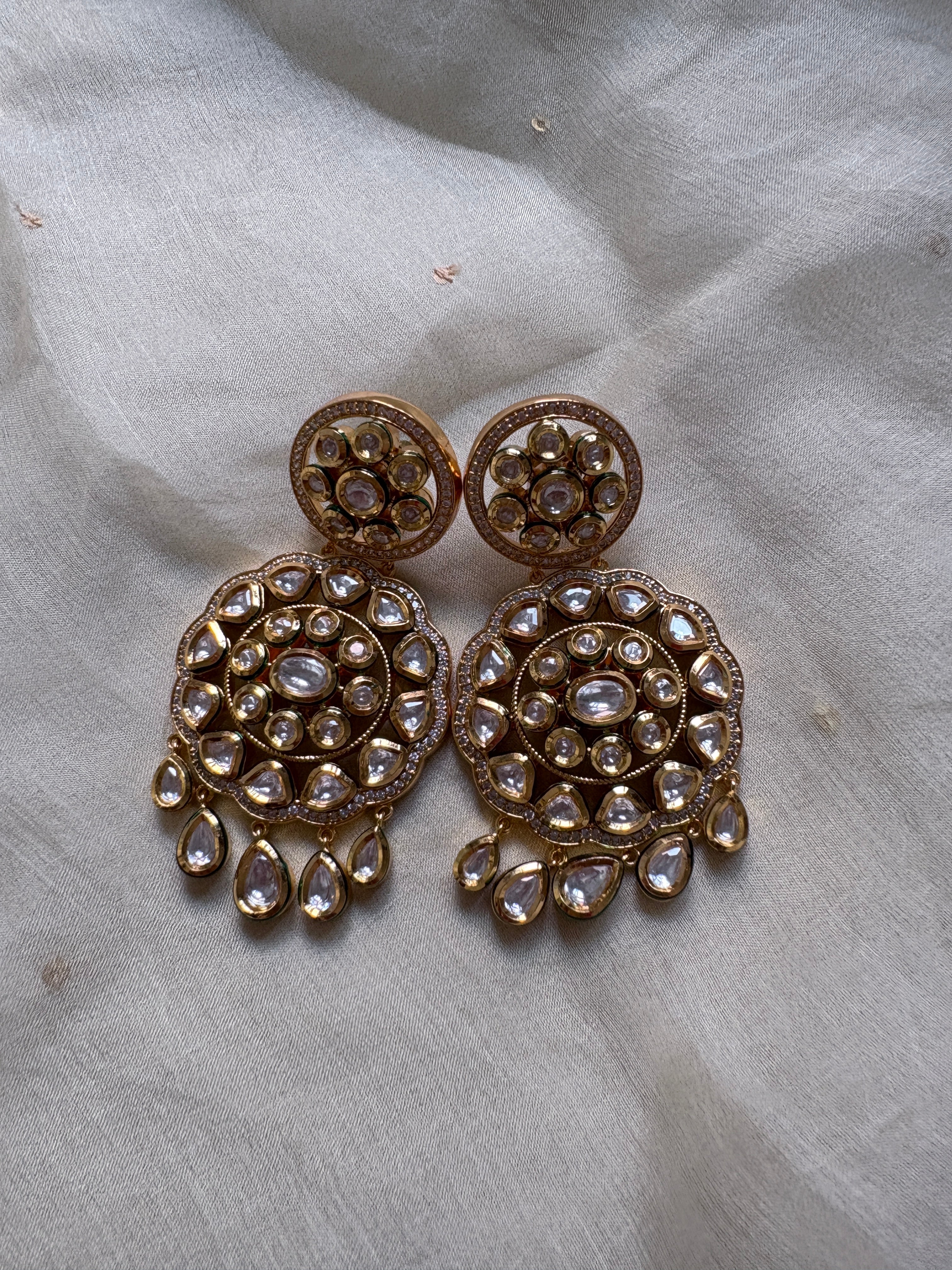 Sunahari kundan polki neck set